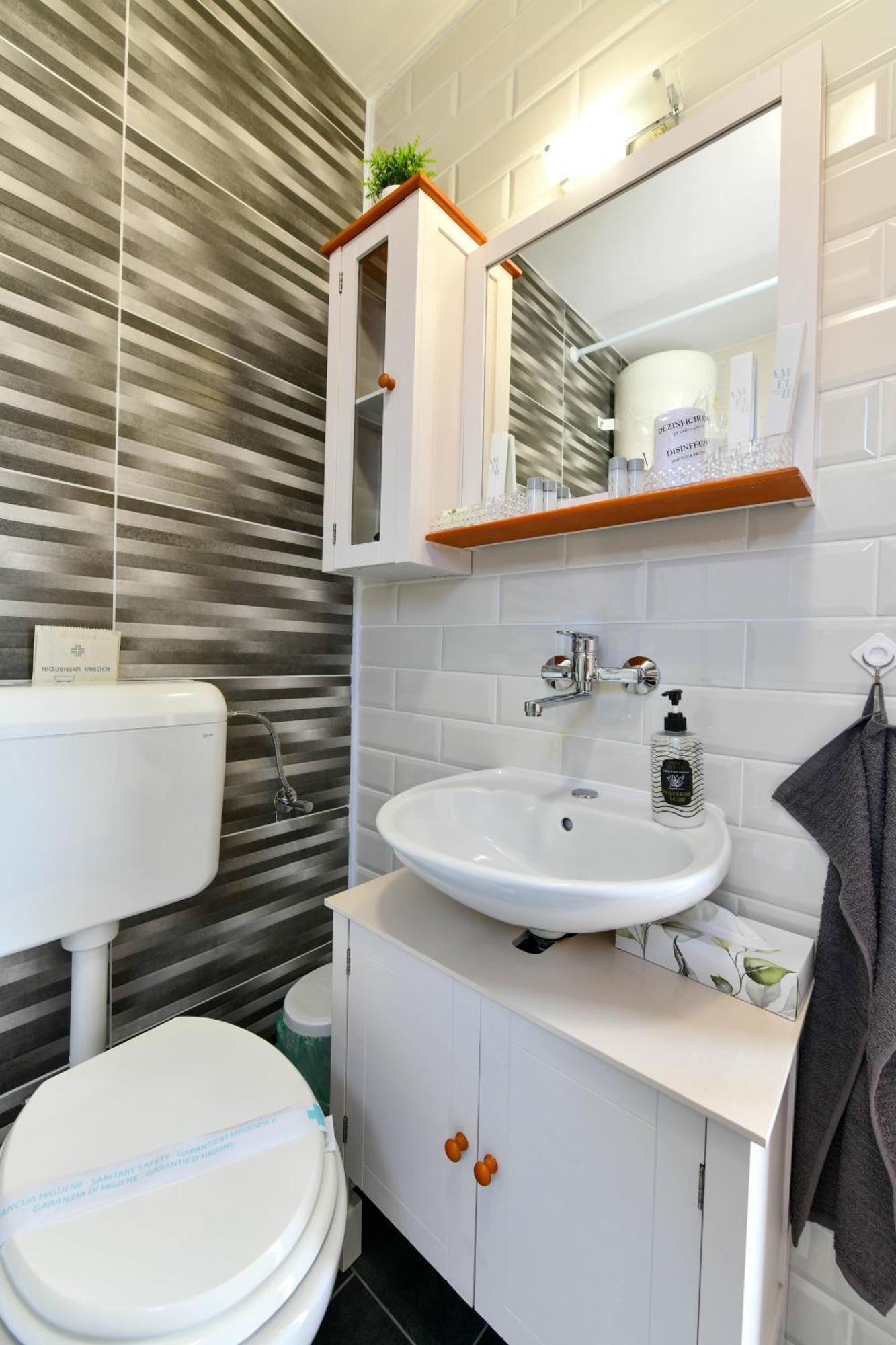 Apartman Tina Rakovica Exteriör bild
