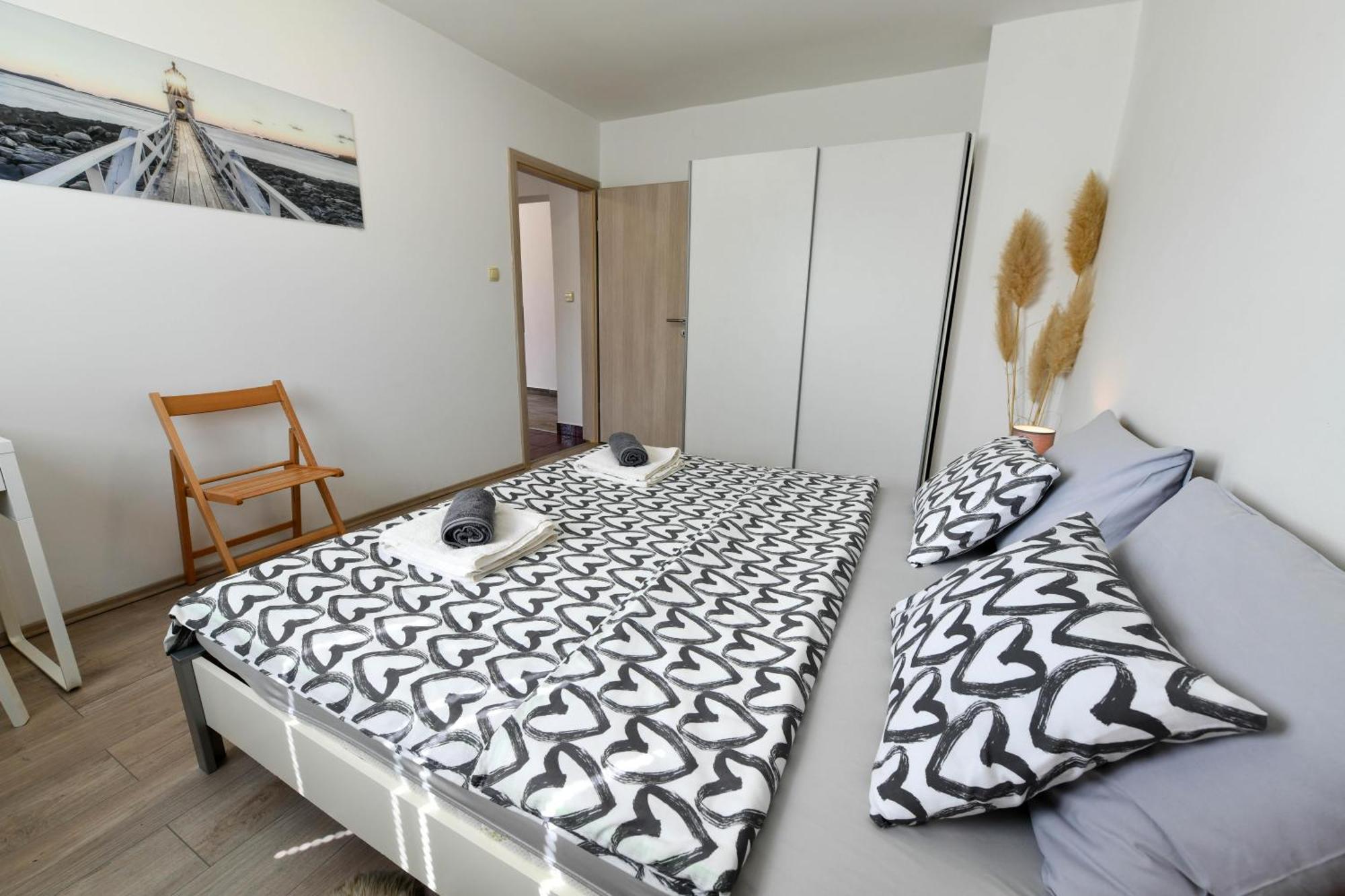 Apartman Tina Rakovica Exteriör bild