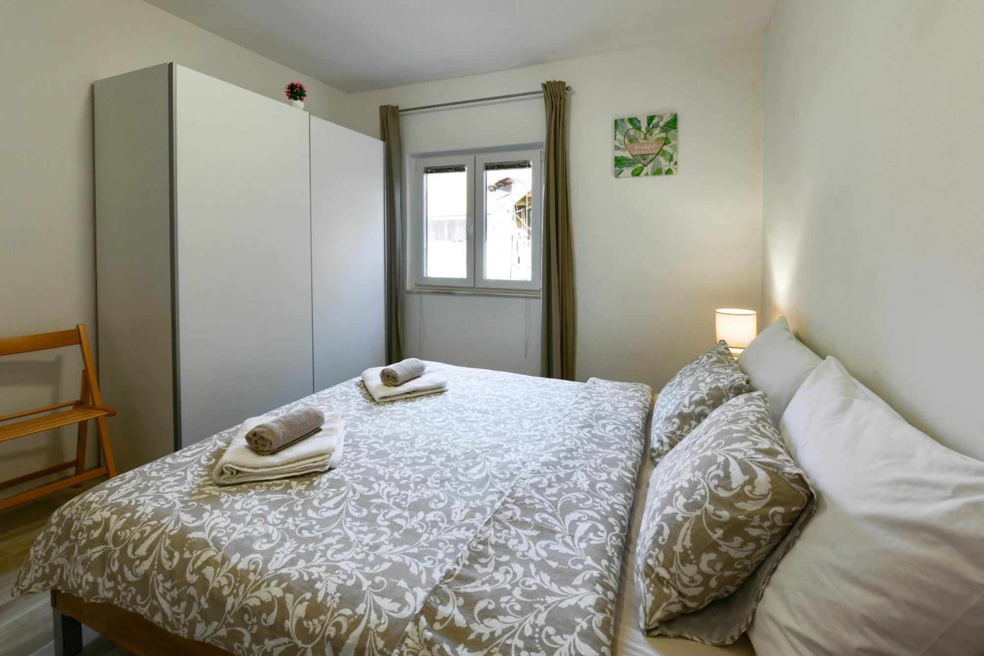 Apartman Tina Rakovica Exteriör bild